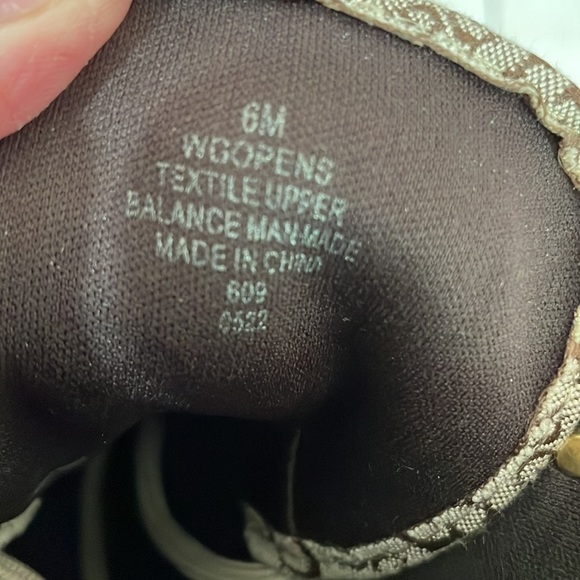 Guess Opens Women’s Combat Bootie Size 6 M NWOB New With Defect - Picture 6 of 8